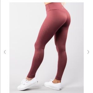 Buffbunny Allure Laser Leggings